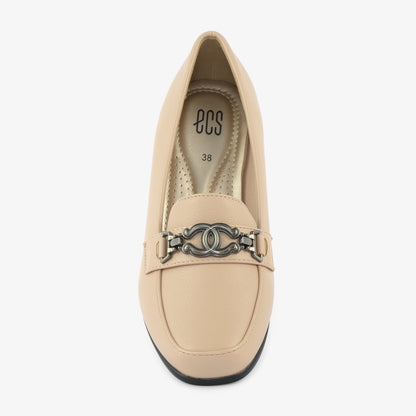 Chic and Classic