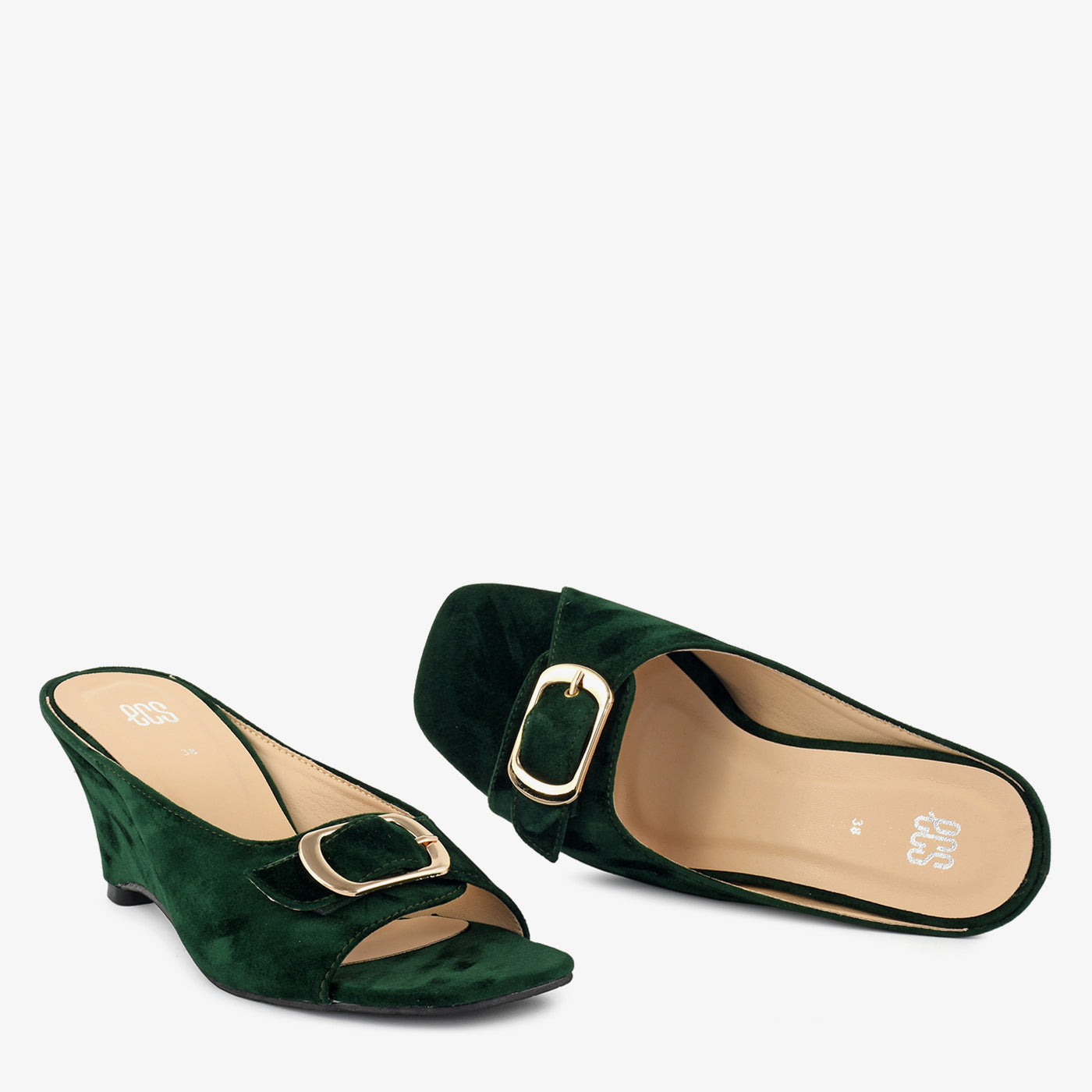 Emerald Charm Wedge