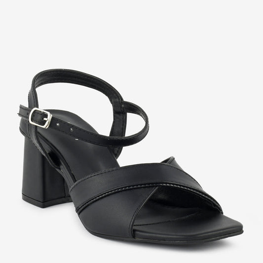 Classic Charm Sandal