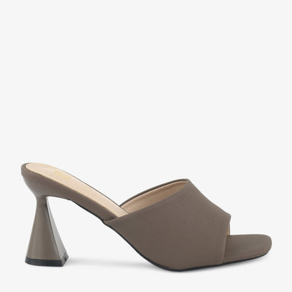 Vira Block Heel