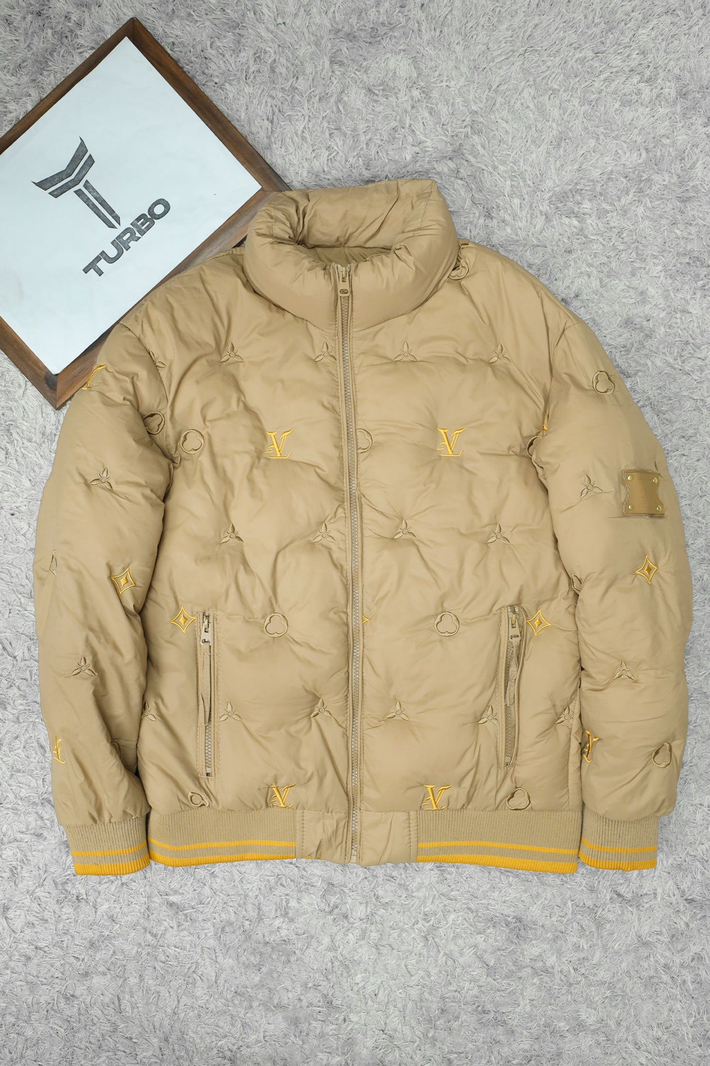 Luis Vten Embossed Branding Imported Puffer Jacket
