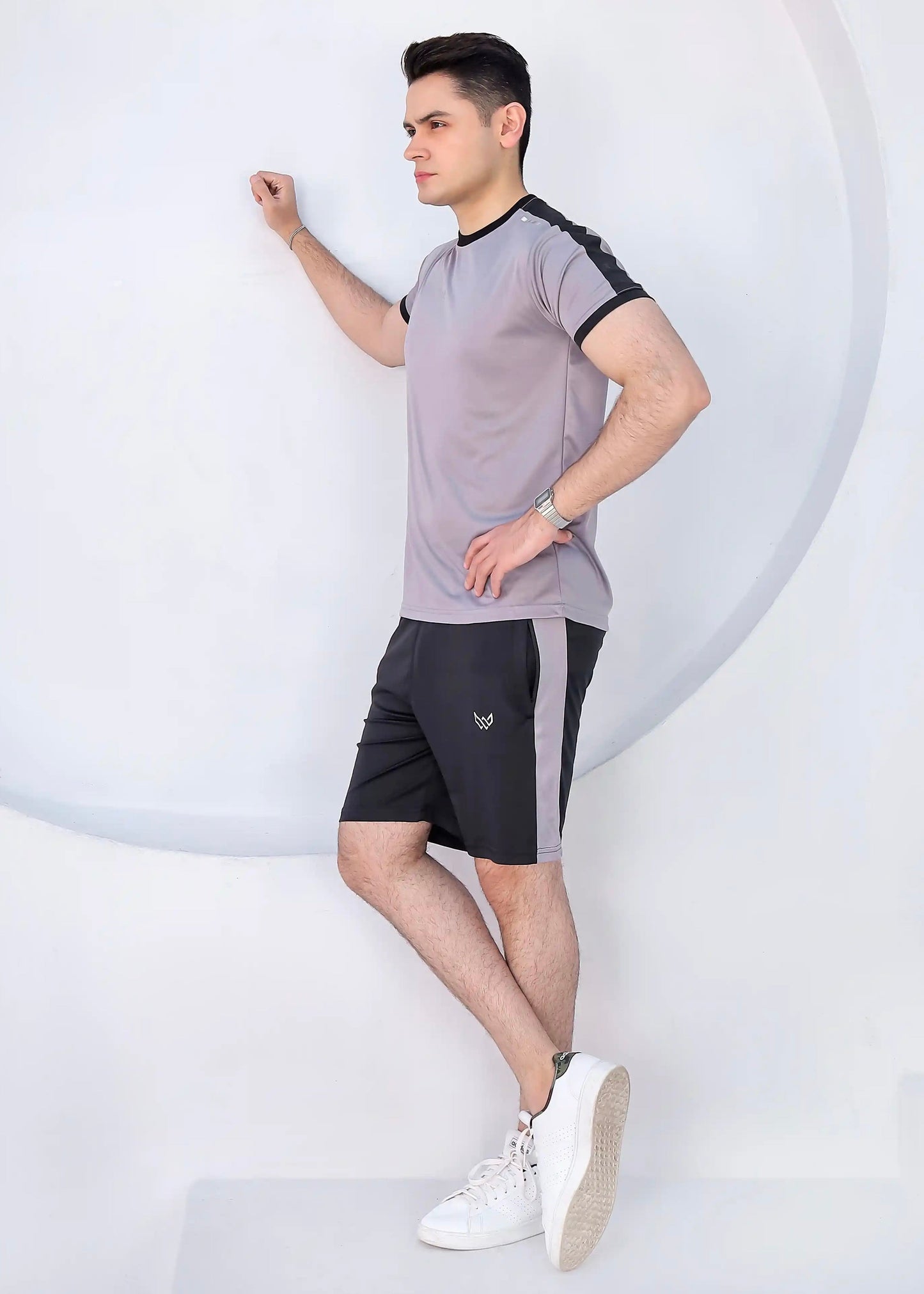 Most Wanted - Tee & Shorts