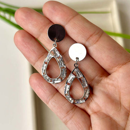 Lily Earrings (Silver)
