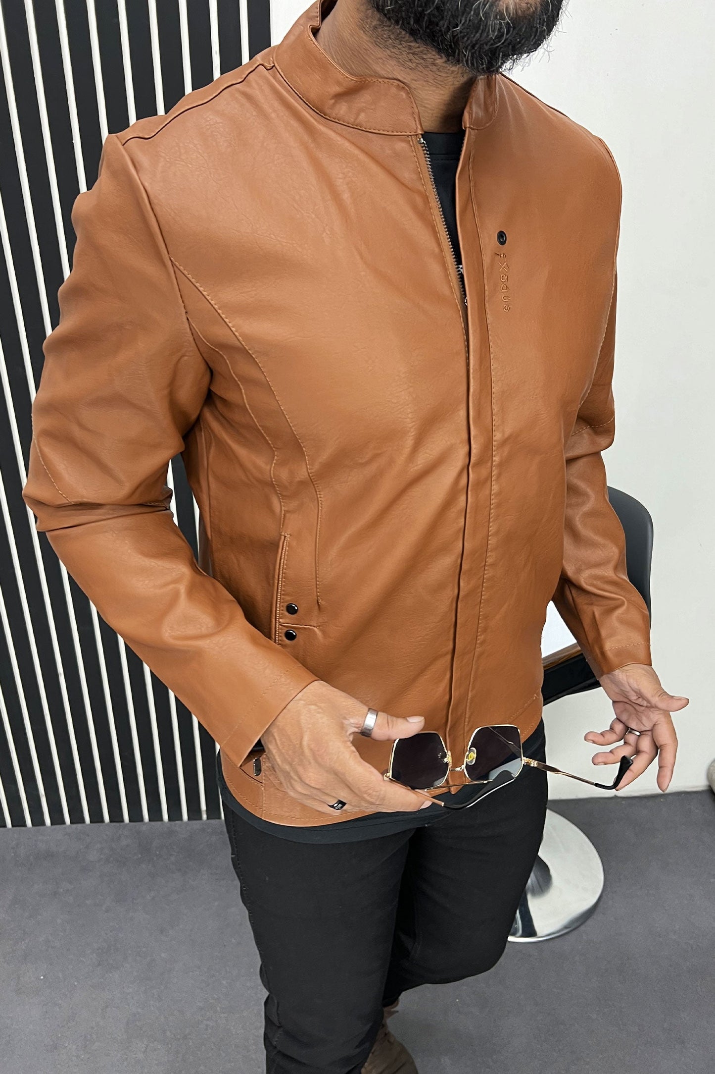 Fashionable Stand Collar Men's Imported Leather Jacket
