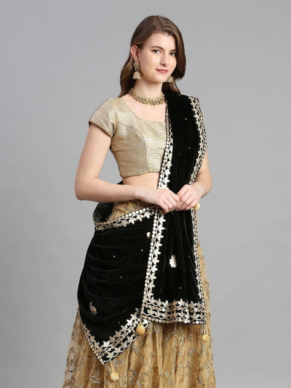 Gotta Patti Work Velvet Dupatta With Danglers