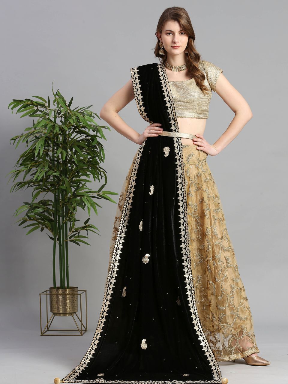 Gotta Patti Work Velvet Dupatta With Danglers