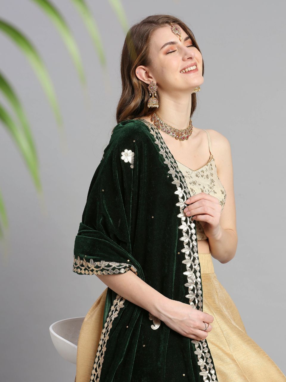 Gotta Patti Work Velvet Dupatta With Danglers