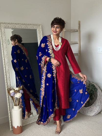 Royal Blue Velvet Dupatta with Gold Embroidery & Cutwork Border