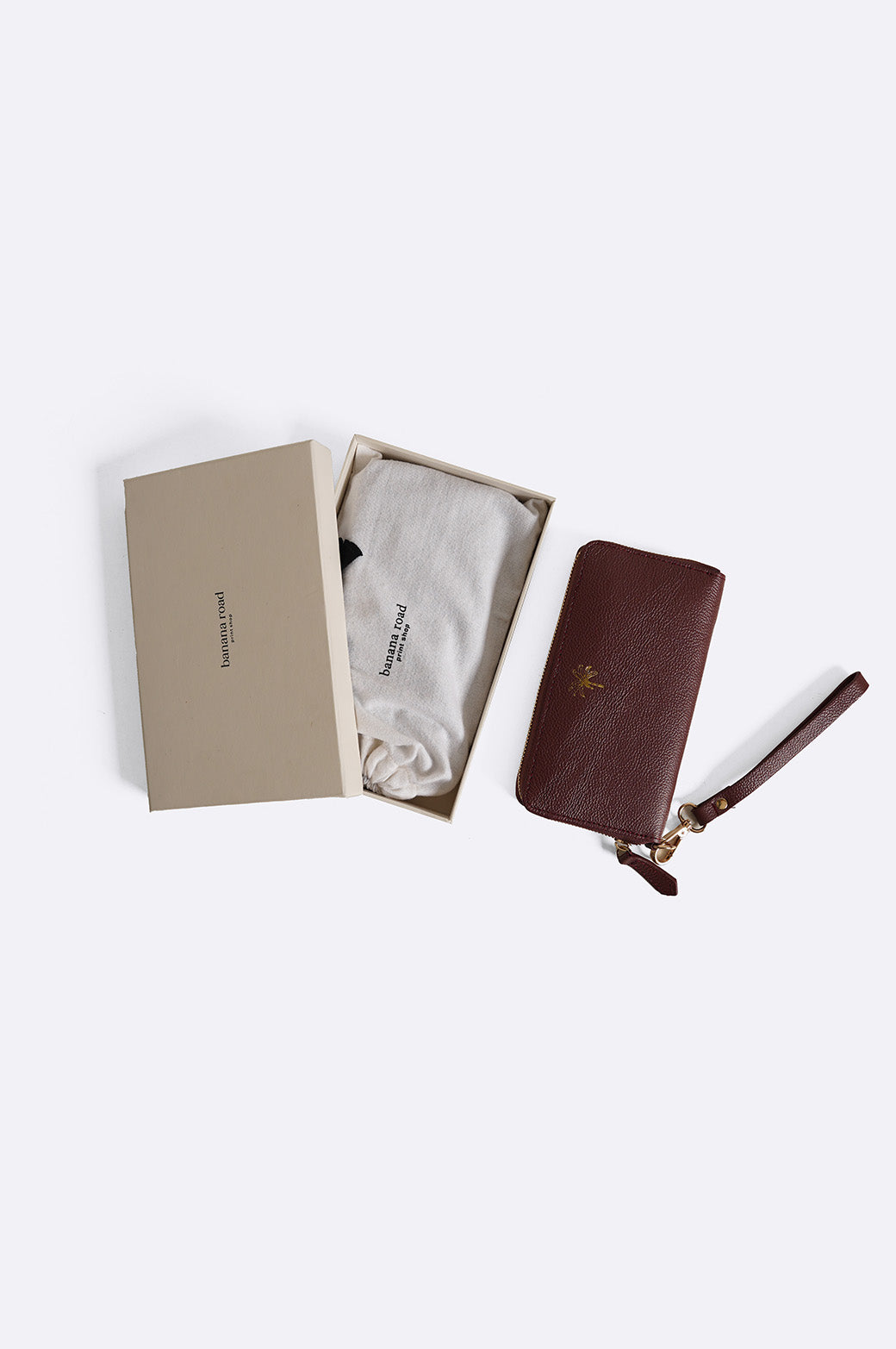RESORT LEATHER WALLET