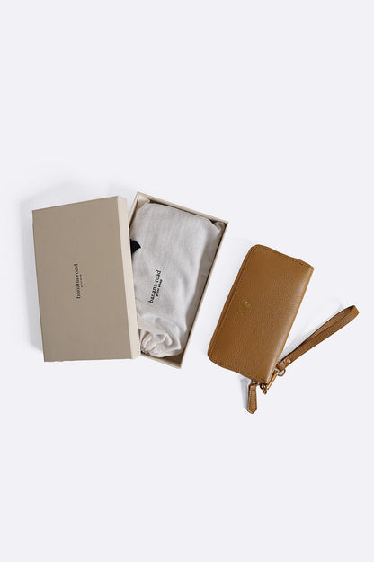 RESORT LEATHER WALLET