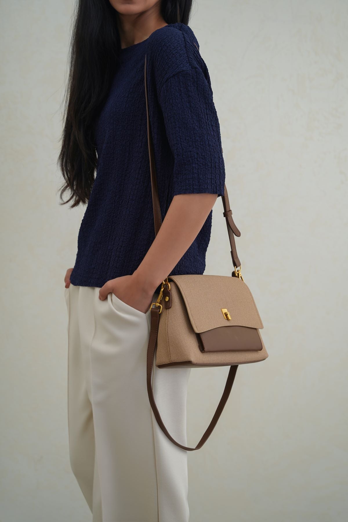 TABARIS SHOULDER BAG