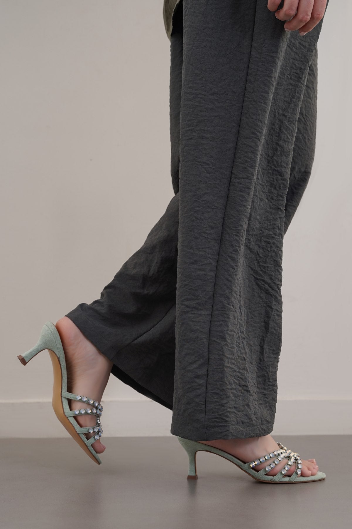 STUDIO MINI HEELS