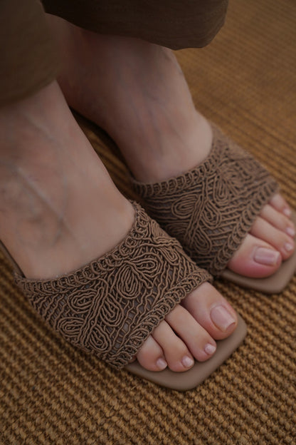 WOVEN MINI HEELS