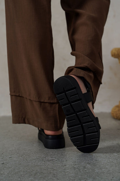 LEATHER MAMA SANDALS