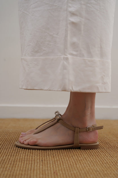 SANDALS WITH CUBE STUD