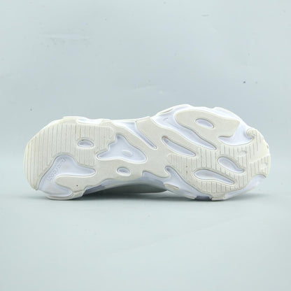 NIKE REACT LIVE