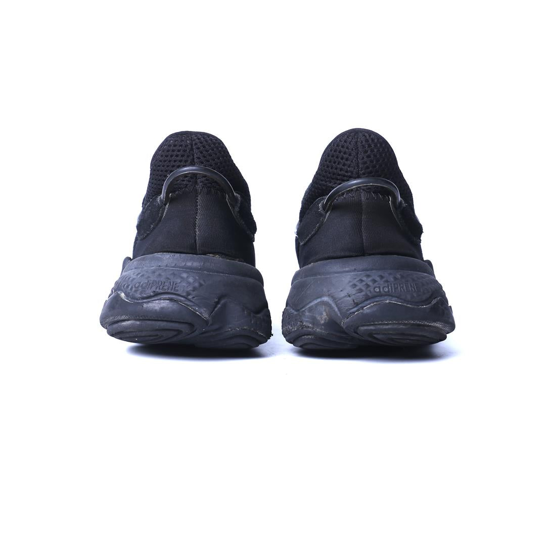 ADIDAS OZWEEGO