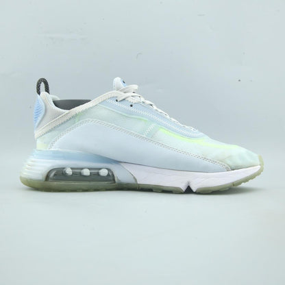 NIKE AIR MAX 2090