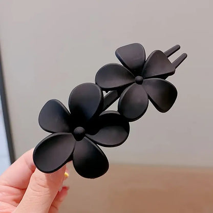 Chic Matte Hair Clip