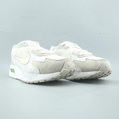 NIKE AIR MAX SOLO