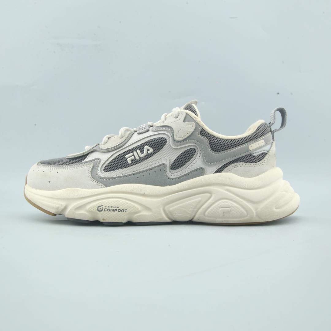 FILA .