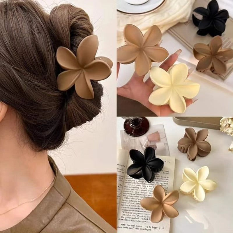 4pcs Large Nude Matt Floral Clips