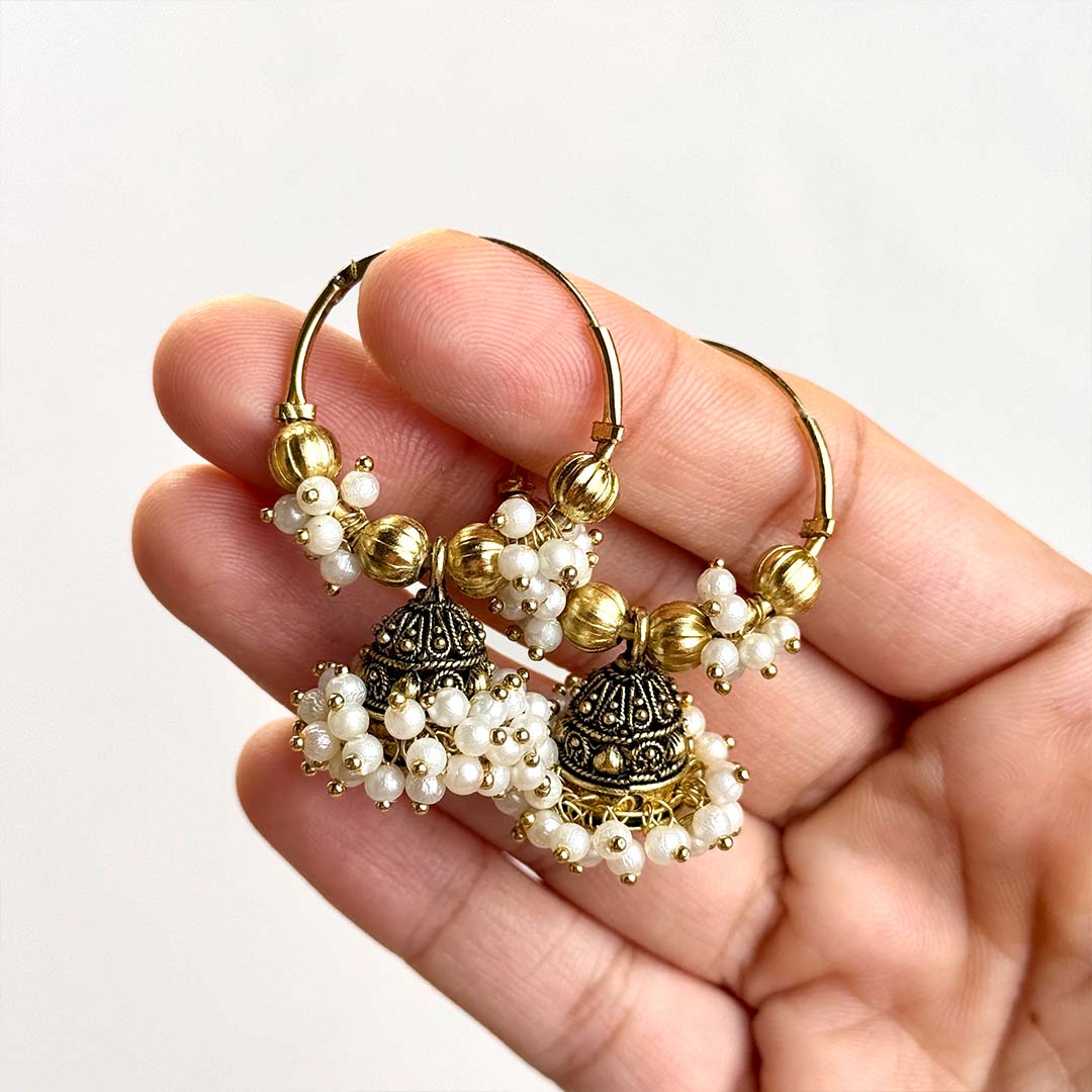 Gucha Jhumkay