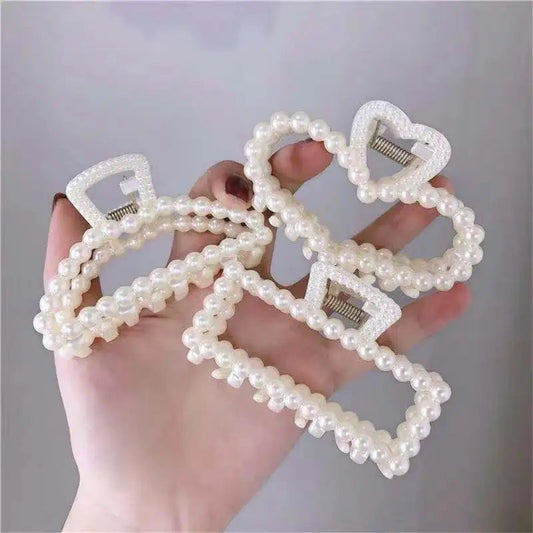 Pearl Claw Clip