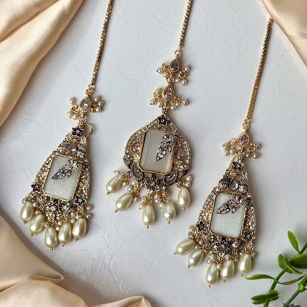 Zarala Earrings Teeka Set (White)