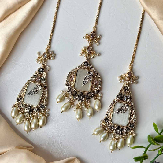 Zarala Earrings Teeka Set (White)